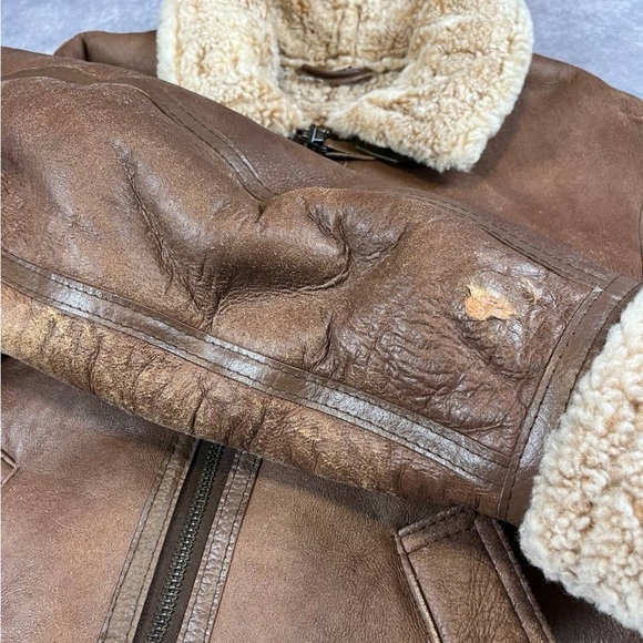 Men's Brown Shearling Leather Jacket - Picture 2 of 5